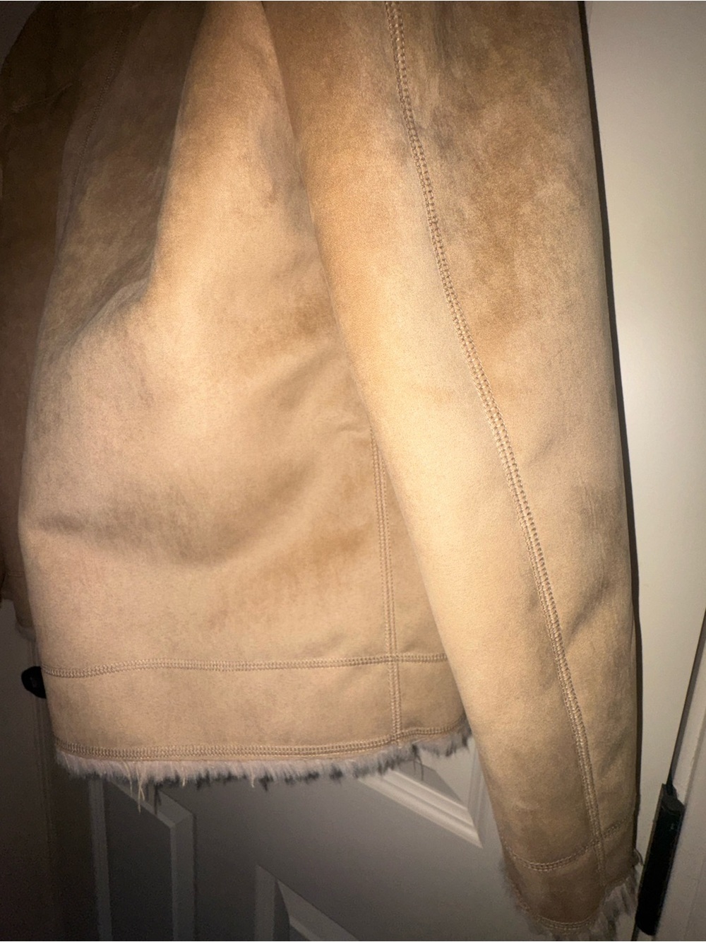 ✨🤍 H&M Divided Faux Shearling Moto Jacket Beige Tan Sherpa Coat Size Medium 🤍✨ - Picture 8 of 12